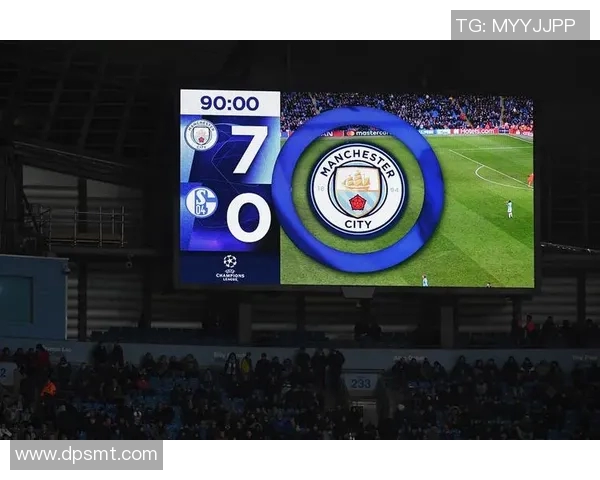 沙尔克04主场大胜奥格斯堡，取得赛季首胜